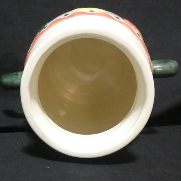 Cream colored vase with 2 handles, aztek design and hat, sun and cactus - Picture 6 of 8